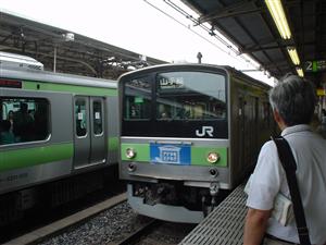上野駅の205系